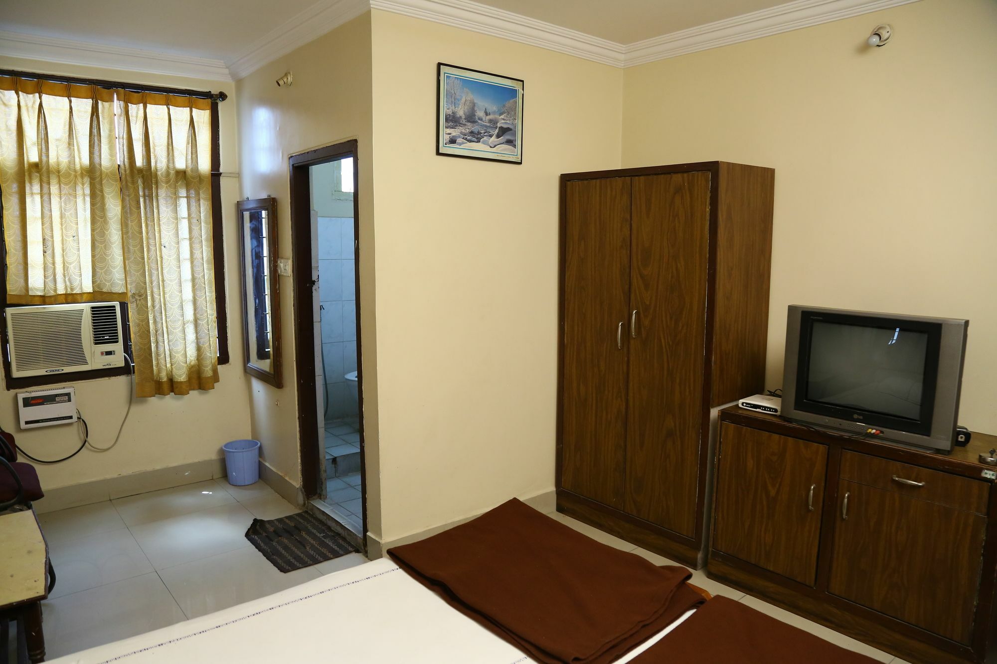 Sri Sai Krishna Deluxe Lodge Haydarabad Dış mekan fotoğraf